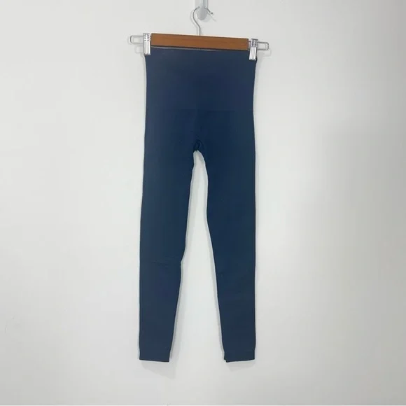 Spanx Look At Me Now Leggings Women’s XS | Port Navy | Sculpting High-Rise - Picture 3 of 12